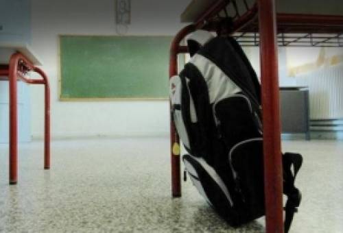 «Με τον ήλιο τα βγάζουμε,  με τον ήλιο τα μπάζουμε, τι έχουν τα έρμα και ψοφάνε»; (λαϊκή παροιμία)