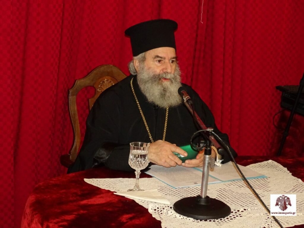 &Omicron; &Mu;&eta;&tau;&rho;&omicron;&pi;&omicron;&lambda;ί&tau;&eta;&sigmaf; &Mu;ά&nu;&eta;&sigmaf; &omicron;&mu;&iota;&lambda;&eta;&tau;ή&sigmaf; &sigma;&tau;&eta; &Sigma;&chi;&omicron;&lambda;ή &Gamma;&omicron;&nu;έ&omega;&nu; &tau;&eta;&sigmaf; &Iota;&Mu;&Mu;&Sigma;