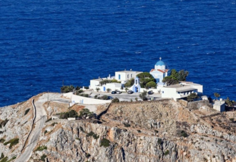 Φθινοπωρινή εξόρμηση του Πολιτιστικού Συλλόγου Κυριών Σκάλας στην Τζιά