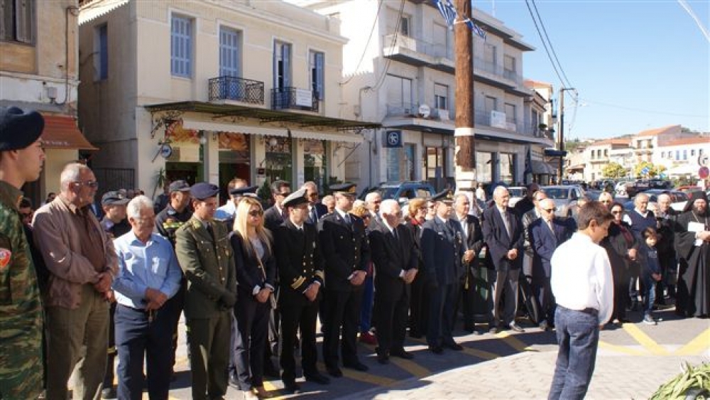 &Tau;&omicron;&upsilon;&sigmaf; &pi;&epsilon;&sigma;ό&nu;&tau;&epsilon;&sigmaf; &alpha;&epsilon;&rho;&omicron;&pi;ό&rho;&omicron;&upsilon;&sigmaf; &tau;&iota;&mu;ά &kappa;&alpha;&iota; &phi;έ&tau;&omicron;&sigmaf; &omicron; &Delta;ή&mu;&omicron;&sigmaf; &Alpha;&nu;. &Mu;ά&nu;&eta;&sigmaf;