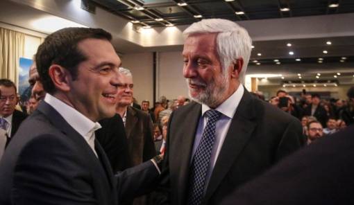 &Tau;&alpha; &laquo;&phi;&lambda;&epsilon;&rho;&tau;&raquo; &Tau;&alpha;&tau;&omicron;ύ&lambda;&eta; &mu;&epsilon; &Sigma;&alpha;&mu;&alpha;&rho;ά &kappa;&alpha;&iota; &Tau;&sigma;ί&pi;&rho;&alpha;