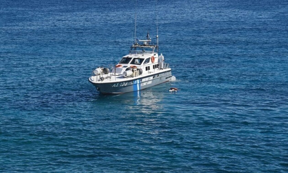 &Delta;&iota;&alpha;&kappa;&omicron;&mu;&iota;&delta;ή &alpha;&sigma;&theta;&epsilon;&nu;&omicron;ύ&sigmaf; &alpha;&pi;ό &delta;&epsilon;&xi;&alpha;&mu;&epsilon;&nu;ό&pi;&lambda;&omicron;&iota;&omicron; &sigma;&tau;&eta; &Nu;&epsilon;ά&pi;&omicron;&lambda;&eta;