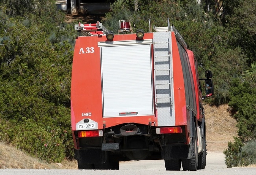 &Delta;&epsilon;&nu; &epsilon;&gamma;&kappa;&alpha;&tau;&alpha;&lambda;&epsilon;ί&pi;&epsilon;&iota; &tau;&eta; &Lambda;&alpha;&kappa;&omega;&nu;ί&alpha; &omicron; &upsilon;&psi;&eta;&lambda;ό&sigmaf; &kappa;ί&nu;&delta;&upsilon;&nu;&omicron;&sigmaf; &phi;&omega;&tau;&iota;ά&sigmaf;