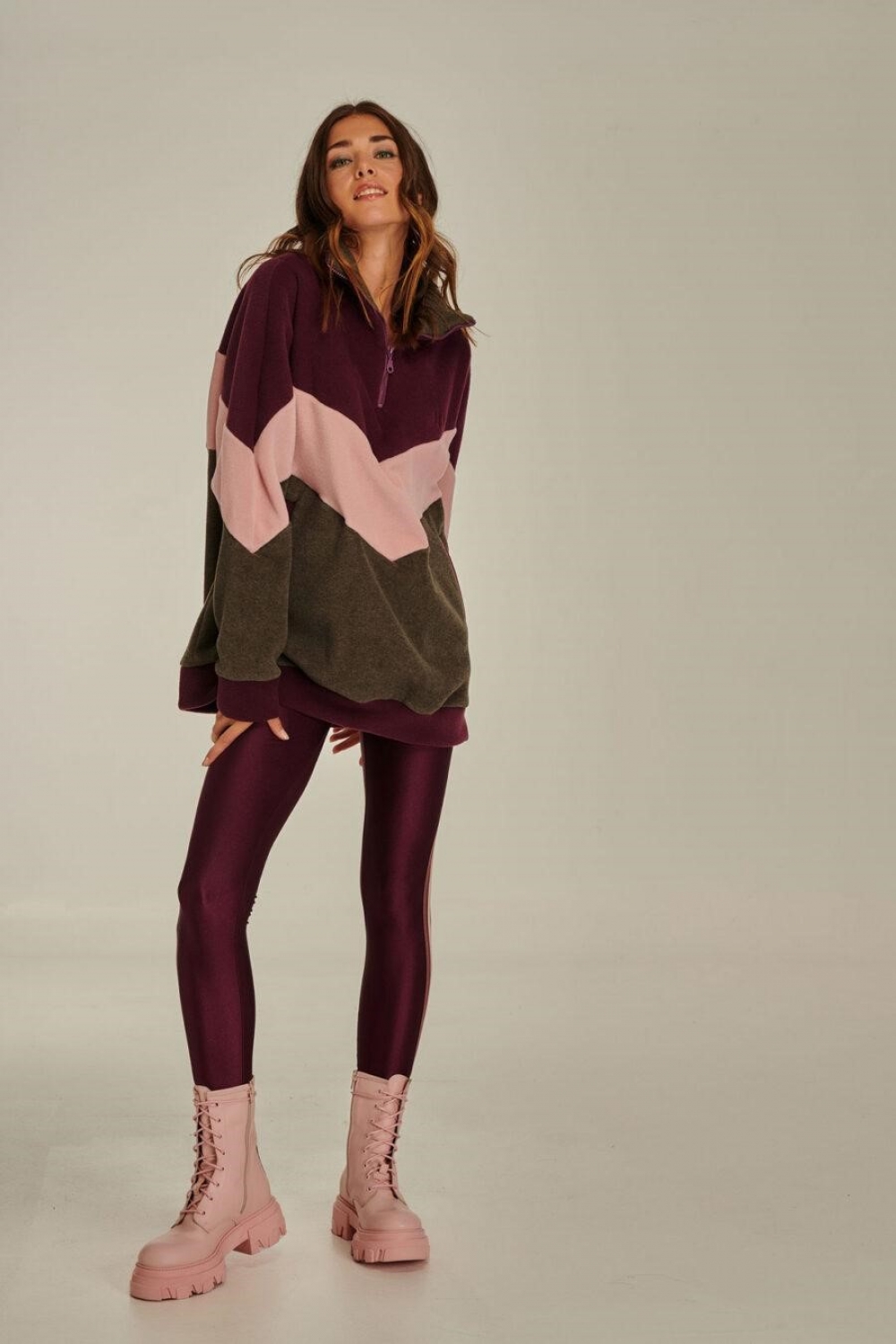 &Kappa;&omicron;&lambda;ά&nu; &kappa;&alpha;&iota; &phi;&omicron;ύ&tau;&epsilon;&rho;: &Omicron; uber &chi;&epsilon;&iota;&mu;&omega;&nu;&iota;ά&tau;&iota;&kappa;&omicron;&sigmaf; &sigma;&upsilon;&nu;&delta;&upsilon;&alpha;&sigma;&mu;ό&sigmaf;