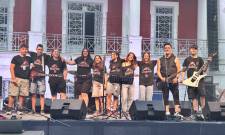 &Omicron;&iota; TAIGETUS &laquo;έ&beta;&alpha;&lambda;&alpha;&nu; &phi;&omega;&tau;&iota;ά&raquo; &sigma;&tau;&eta; &sigma;&kappa;&eta;&nu;ή &tau;&omicron;&upsilon; TRIPolis Rock Fest