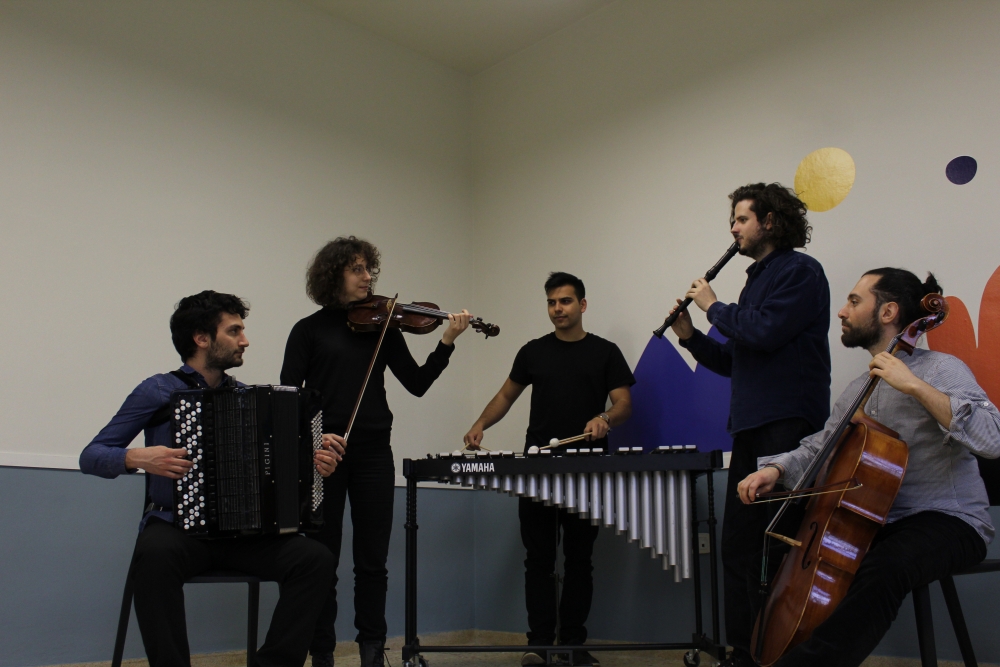 Oros ensemble: Η μουσική «πλημμυρίζει» τη Βαμβακού!