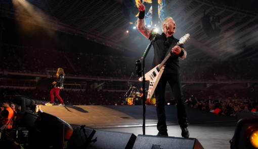 Metallica &sigma;&epsilon; &epsilon;&lambda;&lambda;&eta;&nu;&iota;&kappa;&omicron;ύ&sigmaf; &rho;&upsilon;&theta;&mu;&omicron;ύ&sigmaf; &sigma;&tau;&eta;&nu; &Alpha;&theta;ή&nu;&alpha;