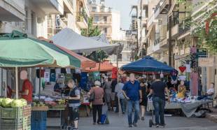 &laquo;&Pi;&rho;&omicron;&sigma;&omega;&rho;&iota;&nu;ή&raquo; &tau;&rho;ί&alpha; &chi;&rho;ό&nu;&iota;&alpha; &eta; &Lambda;&alpha;ϊ&kappa;ή &Alpha;&gamma;&omicron;&rho;ά &Sigma;&pi;ά&rho;&tau;&eta;&sigmaf;