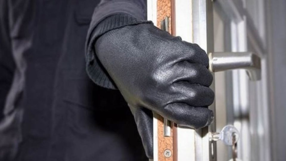&Tau;&alpha;&upsilon;&tau;&omicron;&pi;&omicron;&iota;ή&theta;&eta;&kappa;&alpha;&nu; &omicron;&iota; &delta;&rho;ά&sigma;&tau;&epsilon;&sigmaf; &delta;&iota;&pi;&lambda;ή&sigmaf; &alpha;&pi;ό&pi;&epsilon;&iota;&rho;&alpha;&sigmaf; &kappa;&lambda;&omicron;&pi;ή&sigmaf; &sigma;&epsilon; &alpha;&gamma;&rho;ό&kappa;&tau;&eta;&mu;&alpha; &sigma;&tau;&eta; &Phi;ά&rho;&iota;&delta;&alpha;