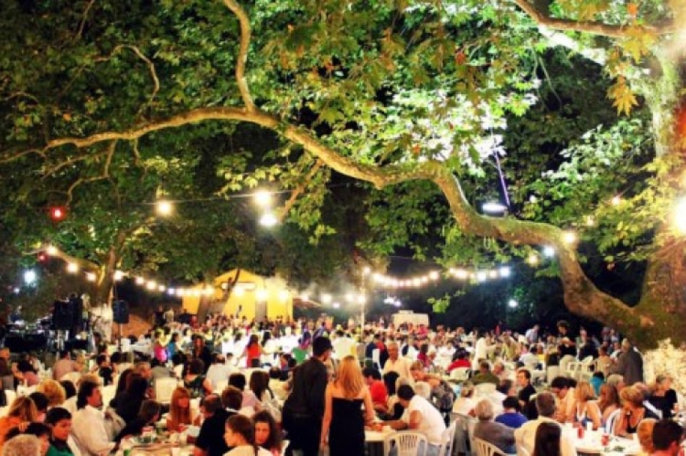 &Tau;&omicron; &mu;&epsilon;&gamma;ά&lambda;&omicron; &pi;&alpha;&nu;&eta;&gamma;ύ&rho;&iota; &sigma;&tau;&eta; &Beta;&omicron;&rho;&delta;ό&nu;&iota;&alpha;