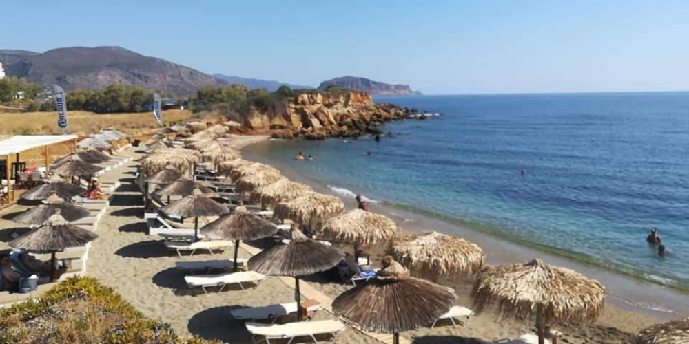 &Sigma;&tau;&omicron; &laquo;&sigma;&phi;&upsilon;&rho;ί&raquo; &pi;&rho;&omicron;&sigma;&tau;&alpha;&tau;&epsilon;&upsilon;ό&mu;&epsilon;&nu;&epsilon;&sigmaf; &pi;&alpha;&rho;&alpha;&lambda;ί&epsilon;&sigmaf; &sigma;&tau;&eta;&nu; &alpha;&nu;&alpha;&tau;&omicron;&lambda;&iota;&kappa;ή &Lambda;&alpha;&kappa;&omega;&nu;ί&alpha;;