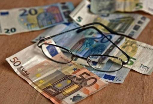 Σύνταξη: Οι λόγοι που 6 στους 10 αποχωρούν με πρόωρη