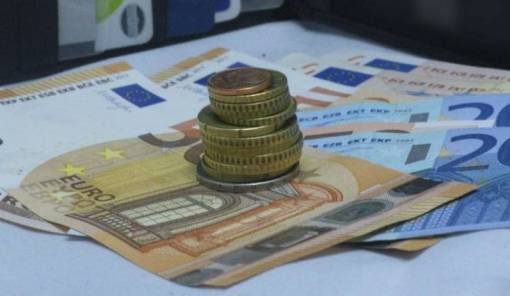 e-&Epsilon;&Phi;&Kappa;&Alpha; &kappa;&alpha;&iota; &Delta;&Upsilon;&Pi;&Alpha;: &Pi;&lambda;&eta;&rho;&omega;&mu;έ&sigmaf; 69,4 &epsilon;&kappa;&alpha;&tau;. &epsilon;&upsilon;&rho;ώ &sigma;&epsilon; 84.334 &delta;&iota;&kappa;&alpha;&iota;&omicron;ύ&chi;&omicron;&upsilon;&sigmaf; &alpha;&pi;ό &Delta;&epsilon;&upsilon;&tau;έ&rho;&alpha;