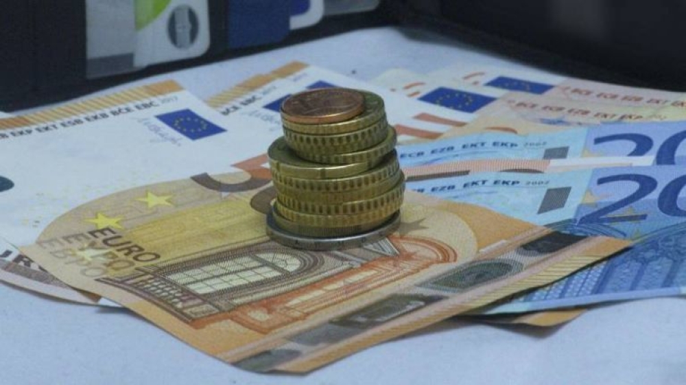 e-&Epsilon;&Phi;&Kappa;&Alpha; &kappa;&alpha;&iota; &Delta;&Upsilon;&Pi;&Alpha;: &Pi;&lambda;&eta;&rho;&omega;&mu;έ&sigmaf; 69,4 &epsilon;&kappa;&alpha;&tau;. &epsilon;&upsilon;&rho;ώ &sigma;&epsilon; 84.334 &delta;&iota;&kappa;&alpha;&iota;&omicron;ύ&chi;&omicron;&upsilon;&sigmaf; &alpha;&pi;ό &Delta;&epsilon;&upsilon;&tau;έ&rho;&alpha;