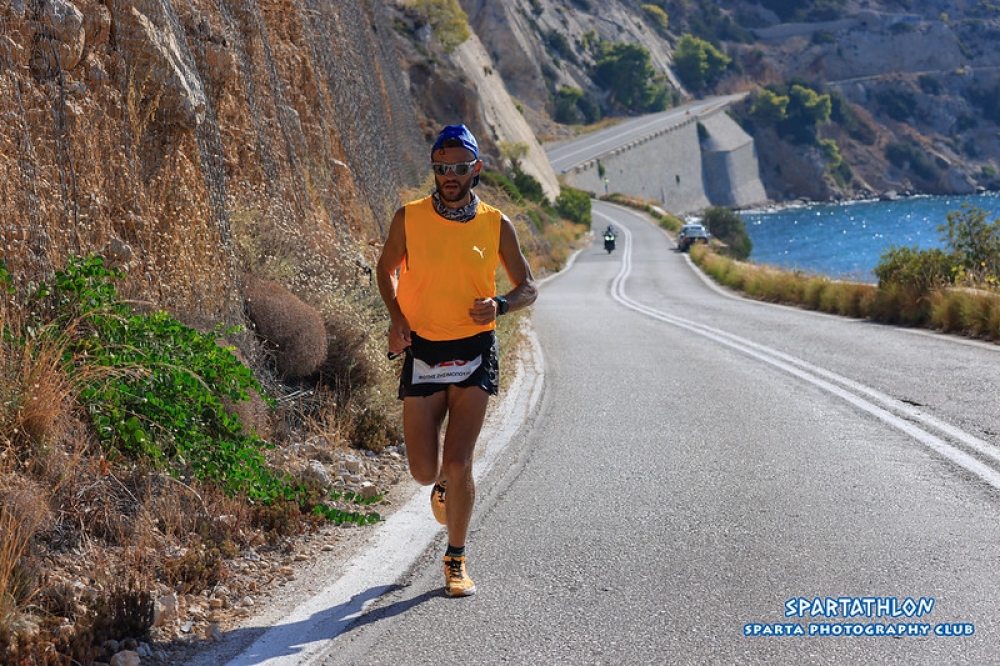 &Sigma;&pi;ά&rho;&tau;&alpha;&theta;&lambda;&omicron;&nu;: &Gamma;&iota;&alpha; έ&nu;&alpha; &alpha;&kappa;ό&mu;&alpha; &alpha;&pi;ό&lambda;&upsilon;&tau;&omicron; &rho;&epsilon;&kappa;ό&rho; &pi;ά&epsilon;&iota; &omicron; &Phi;. &Zeta;&eta;&sigma;&iota;&mu;ό&pi;&omicron;&upsilon;&lambda;&omicron;&sigmaf;