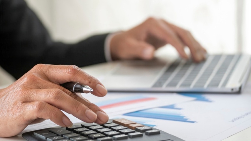 &Alpha;&nu;ά&sigma;&alpha; &xi;&epsilon;&kappa;&omicron;ύ&rho;&alpha;&sigma;&eta;&sigmaf; &tau;&omicron;&nu; &Alpha;ύ&gamma;&omicron;&upsilon;&sigma;&tau;&omicron; &gamma;&iota;&alpha; &tau;&alpha; &lambda;&omicron;&gamma;&iota;&sigma;&tau;&iota;&kappa;ά &gamma;&rho;&alpha;&phi;&epsilon;ί&alpha; &tau;&eta;&sigmaf; &Lambda;&alpha;&kappa;&omega;&nu;ί&alpha;&sigmaf;