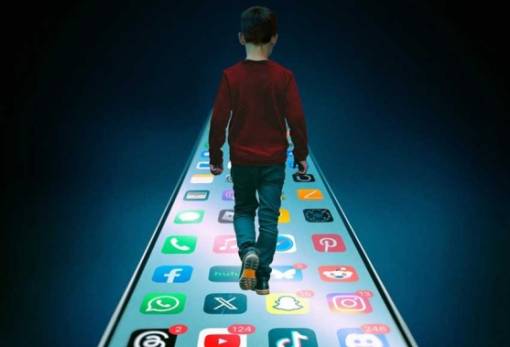 Έφηβοι Offline έως τα 15: Το τέλος της ανεξέλεγκτης πρόσβασης στα Μέσα Κοινωνικής Δικτύωσης στην Ελλάδα