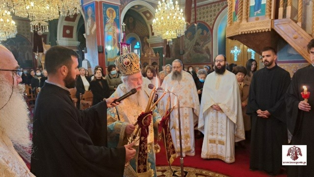 &Epsilon;&iota;&sigmaf; &delta;&iota;ά&kappa;&omicron;&nu;&omicron;&nu; &chi;&epsilon;&iota;&rho;&omicron;&tau;&omicron;&nu;ί&alpha; &kappa;&alpha;&iota; &chi;&epsilon;&iota;&rho;&omicron;&theta;&epsilon;&sigma;ί&alpha; &Pi;&rho;&omega;&tau;&omicron;&pi;&rho;&epsilon;&sigma;&beta;ύ&tau;&epsilon;&rho;&omicron;&upsilon; &sigma;&tau;&alpha; &Nu;&iota;ά&tau;&alpha;