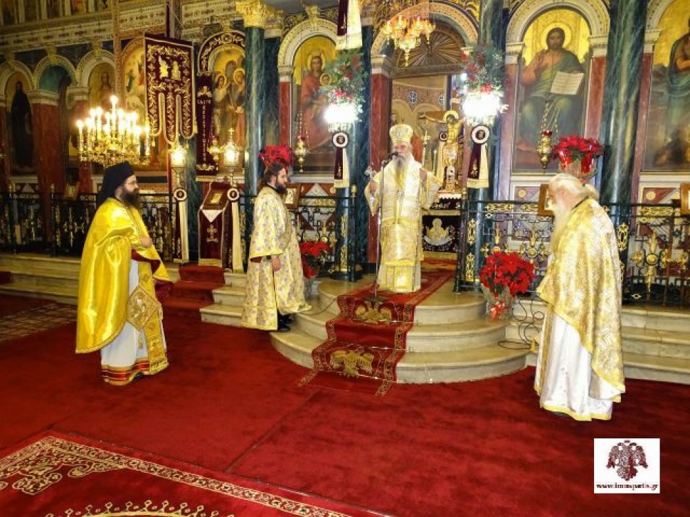 &Eta; &chi;&rho;&iota;&sigma;&tau;&omicron;&upsilon;&gamma;&epsilon;&nu;&nu;&iota;ά&tau;&iota;&kappa;&eta; &Theta;&epsilon;ί&alpha; &Lambda;&epsilon;&iota;&tau;&omicron;&upsilon;&rho;&gamma;ί&alpha; &sigma;&tau;&omicron;&nu; &Mu;&eta;&tau;&rho;&omicron;&pi;&omicron;&lambda;&iota;&tau;&iota;&kappa;ό &Nu;&alpha;ό &Sigma;&pi;ά&rho;&tau;&eta;&sigmaf;