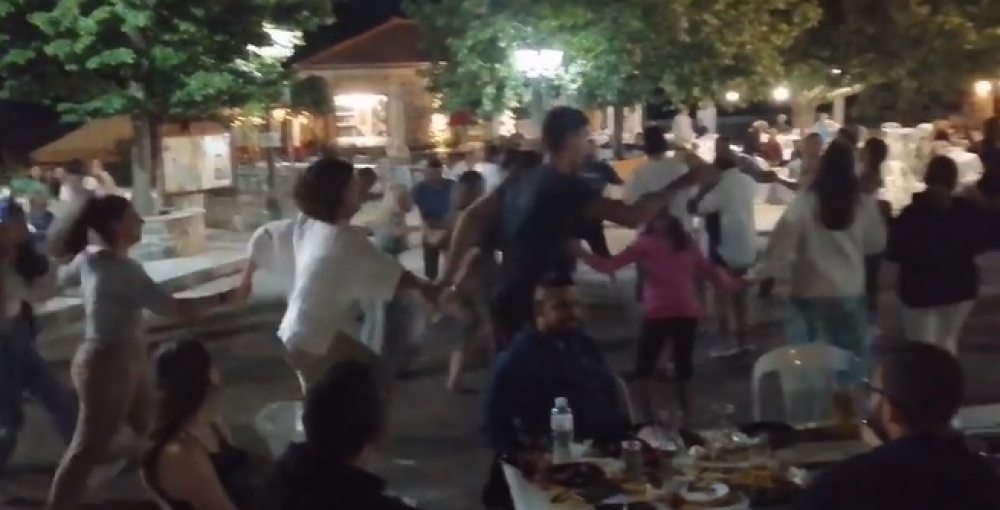 &Mu;ή&tau;&epsilon; &laquo;&pi;&alpha;&nu;&eta;&gamma;ύ&rho;&iota;&raquo;&hellip; &epsilon;ί&delta;&alpha;&nu;, &mu;ή&tau;&epsilon; &laquo;&mu;&omicron;&upsilon;&sigma;&iota;&kappa;ή &beta;&rho;&alpha;&delta;&iota;ά&raquo;