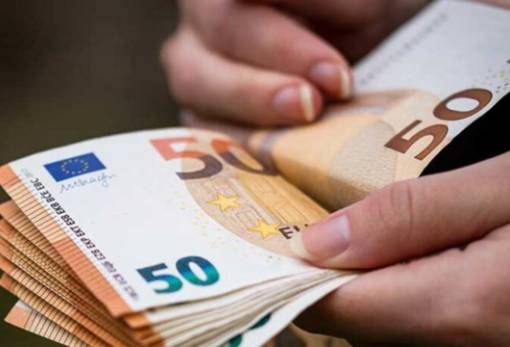 Συντάξεις και επιταγή ακρίβειας: Πότε και πώς θα πληρωθούν