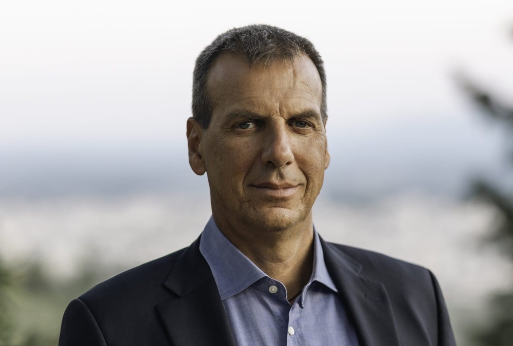 &Beta;&alpha;&kappa;&alpha;&lambda;ό&pi;&omicron;&upsilon;&lambda;&omicron;&sigmaf;: &laquo;&Omicron; &sigma;&epsilon;&beta;&alpha;&sigma;&mu;ό&sigmaf; &sigma;&tau;&eta; &gamma;&upsilon;&nu;&alpha;ί&kappa;&alpha; &epsilon;ί&nu;&alpha;&iota; &delta;&epsilon;ί&gamma;&mu;&alpha; &pi;&omicron;&lambda;&iota;&tau;&iota;&sigma;&mu;&omicron;ύ &kappa;&alpha;&iota; &delta;&eta;&mu;&omicron;&kappa;&rho;&alpha;&tau;ί&alpha;&sigmaf;&raquo;