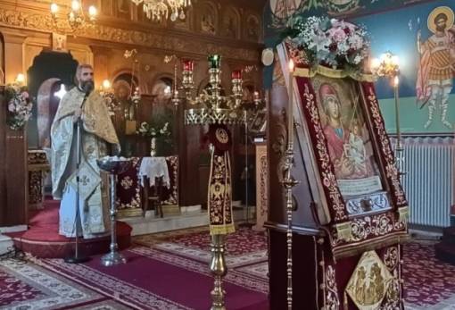 Με λαμπρότητα ο εορτασμός της Παναγιάς της Καραβιώτισσας στον Καραβά