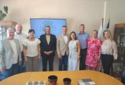 Σύσφιξαν τους ισχυρούς δεσμούς τους Σπάρτη και Σοπρόν