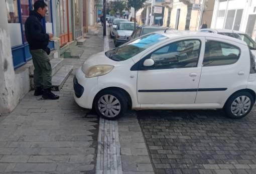 Με το… καλημέρα «αμείλικτος» αλλά με δίκιο και κοινή λογική ο Λάζαρης