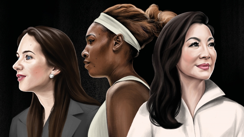 FT: &Omicron;&iota; 25 &gamma;&upsilon;&nu;&alpha;ί&kappa;&epsilon;&sigmaf; &mu;&epsilon; &tau;&eta; &mu;&epsilon;&gamma;&alpha;&lambda;ύ&tau;&epsilon;&rho;&eta; &epsilon;&pi;&iota;&rho;&rho;&omicron;ή &gamma;&iota;&alpha; &tau;&omicron; 2022