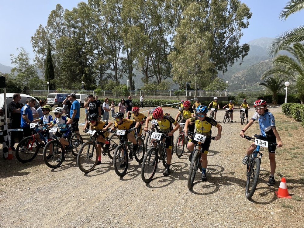 &Delta;&iota;ή&mu;&epsilon;&rho;&omicron; &delta;&iota;&alpha;&kappa;&rho;ί&sigma;&epsilon;&omega;&nu; &gamma;&iota;&alpha; &tau;&eta;&nu; &Pi;&omicron;&delta;&eta;&lambda;&alpha;&sigma;ί&alpha; &tau;&omicron;&upsilon; &Sigma;&pi;&alpha;&rho;&tau;&iota;&alpha;&tau;&iota;&kappa;&omicron;ύ