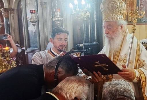 Χαρμόσυνη ημέρα στην Αγγελώνα με χειροθεσίες και τιμητική διάκριση