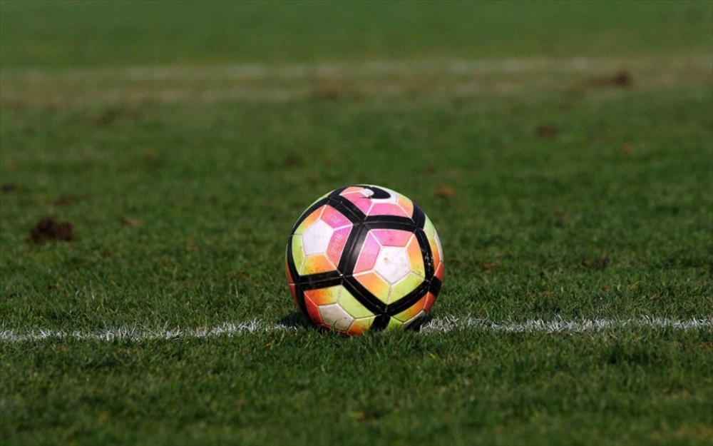 &Sigma;&tau;&eta; &sigma;έ&nu;&tau;&rho;&alpha; &tau;&eta;&sigmaf; &alpha;&lambda;&lambda;&eta;&lambda;&epsilon;&gamma;&gamma;ύ&eta;&sigmaf; &Alpha;&mu;&upsilon;&kappa;&lambda;&iota;&alpha;&kappa;ό&sigmaf; &kappa;&alpha;&iota; &Pi;&Alpha;&Omicron; &Kappa;&omicron;&kappa;&kappa;&iota;&nu;ό&rho;&alpha;&chi;&eta;&sigmaf;