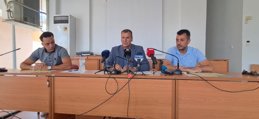 &laquo;&Mu;&alpha;&nu;&tau;ή&lambda;&iota;&raquo; &sigma;&tau;&iota;&sigmaf; &epsilon;&kappa;&delta;&eta;&lambda;ώ&sigma;&epsilon;&iota;&sigmaf; &gamma;&iota;&alpha;&hellip; &chi;&omega;&rho;&omicron;&tau;&alpha;&xi;&iota;&kappa;&omicron;ύ&sigmaf; &lambda;ό&gamma;&omicron;&upsilon;&sigmaf;