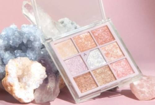 4 έξυπνοι τρόποι να φορέσεις glitter σκιά στα μάτια σου