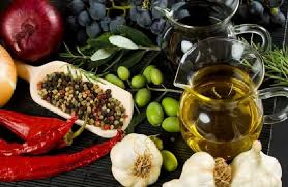 &Alpha;&upsilon;&xi;&eta;&mu;έ&nu;&omicron; &tau;&omicron; &epsilon;&mu;&pi;&omicron;&rho;&iota;&kappa;ό &iota;&sigma;&omicron;&zeta;ύ&gamma;&iota;&omicron; &alpha;&gamma;&rho;&omicron;&delta;&iota;&alpha;&tau;&rho;&omicron;&phi;&iota;&kappa;ώ&nu; &pi;&rho;&omicron;ϊό&nu;&tau;&omega;&nu; &tau;&eta;&sigmaf; &Epsilon;&Epsilon;