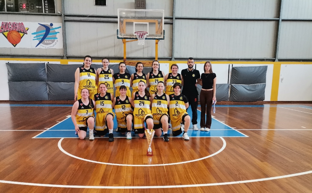 Η ώρα της στέψης για τις πρωταθλήτριες του Σπαρτιατικού