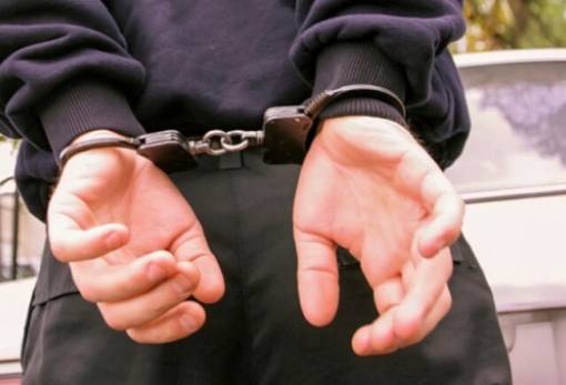 Συμμορία ανηλίκων «κυνηγούσε» χαλκό από θερμοσίφωνες στις Αμύκλες