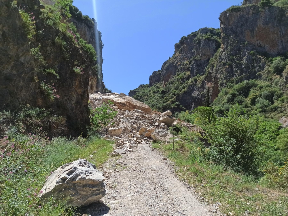 &Alpha;&phi;&iota;&lambda;ό&xi;&epsilon;&nu;&omicron; &pi;&alpha;&rho;&alpha;&mu;έ&nu;&epsilon;&iota; &tau;&omicron; &phi;&alpha;&rho;ά&gamma;&gamma;&iota; &tau;&eta;&sigmaf; &Lambda;&alpha;&gamma;&kappa;&alpha;&delta;&iota;ώ&tau;&iota;&sigma;&sigma;&alpha;&sigmaf;