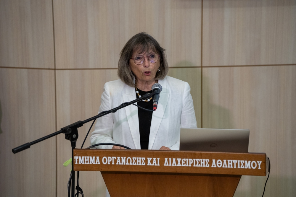 &Mu;&epsilon; &tau;&eta; &laquo;&sigma;&phi;&rho;&alpha;&gamma;ί&delta;&alpha;&raquo; &tau;&omicron;&upsilon; &Iota;&nu;&sigma;&tau;&iota;&tau;&omicron;ύ&tau;&omicron;&upsilon; &Sigma;&pi;ά&rho;&tau;&eta;&sigmaf; &eta; &alpha;&rho;&chi;&alpha;ί&alpha; &sigma;&pi;&alpha;&rho;&tau;&iota;&alpha;&tau;&iota;&kappa;ή &alpha;&gamma;&omega;&gamma;ή &sigma;&tau;&omicron; &epsilon;&pi;ί&kappa;&epsilon;&nu;&tau;&rho;&omicron; &delta;&iota;&epsilon;&theta;&nu;&omicron;ύ&sigmaf; &delta;&iota;&alpha;&lambda;ό&gamma;&omicron;&upsilon;