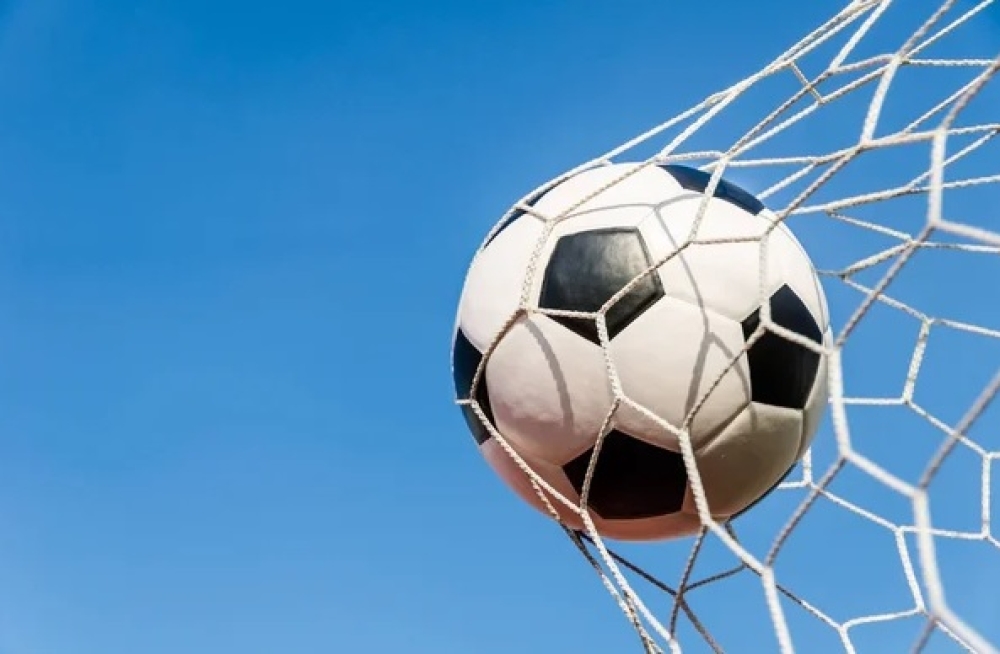 &Beta;΄ &Kappa;&alpha;&tau;&eta;&gamma;&omicron;&rho;ί&alpha; &Lambda;&alpha;&kappa;&omega;&nu;ί&alpha;&sigmaf;: &Epsilon;&mu;&phi;&alpha;&tau;&iota;&kappa;ό &laquo;&delta;&iota;&pi;&lambda;ό&raquo; &kappa;&alpha;&iota; &pi;&rho;&omega;&tau;&iota;ά &gamma;&iota;&alpha; &Alpha;&Omicron; &Delta;&alpha;&phi;&nu;ί&omicron;&upsilon; &sigma;&tau;&omicron;&nu; &Alpha;΄ Ό&mu;&iota;&lambda;&omicron;