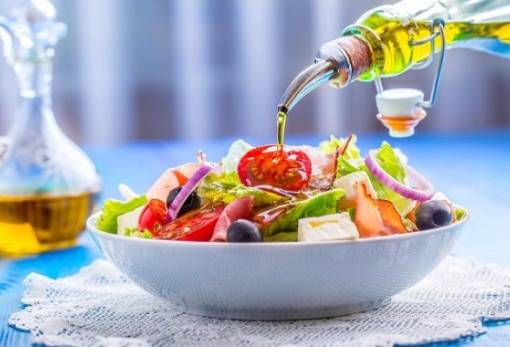 Η μεσογειακή υπερτροφή «παγίδα» για το βάρος μας