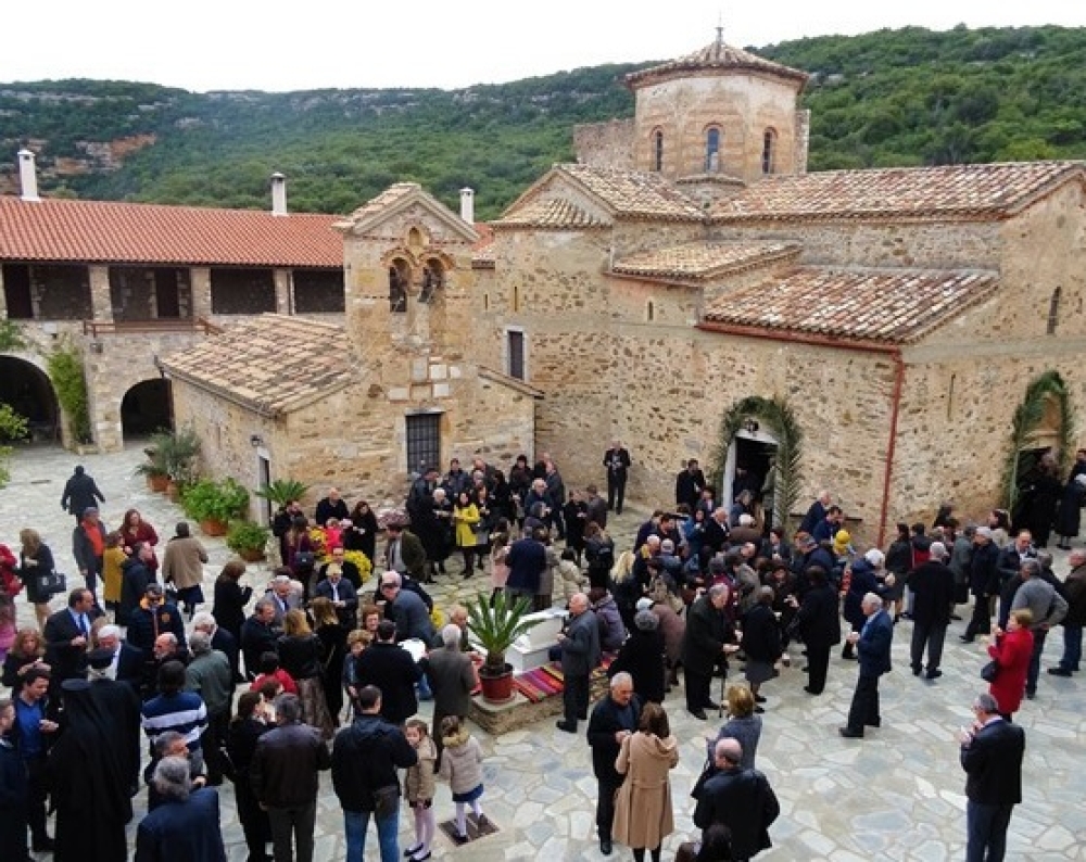 &Pi;&alpha;&nu;&eta;&gamma;&upsilon;&rho;ί&zeta;&epsilon;&iota; &kappa;&alpha;&iota; &phi;έ&tau;&omicron;&sigmaf; &omicron; &Iota;&Nu; &Alpha;&gamma;ί&omega;&nu; &Tau;&epsilon;&sigma;&sigma;&alpha;&rho;ά&kappa;&omicron;&nu;&tau;&alpha; &Mu;&alpha;&rho;&tau;ύ&rho;&omega;&nu;