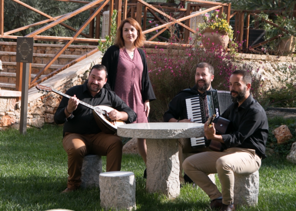 &Sigma;&upsilon;&nu;&alpha;&upsilon;&lambda;ί&alpha; &mu;&epsilon; &tau;&iota;&sigmaf; &laquo;&Gamma;&rho;&alpha;&mu;&mu;έ&sigmaf;&raquo; &alpha;&pi;ό&psi;&epsilon; &sigma;&tau;&omicron; Έ&lambda;&omicron;&sigmaf;