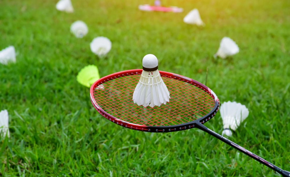 Έ&chi;&omicron;&upsilon;&mu;&epsilon; &kappa;&alpha;&iota; &sigma;&tau;&omicron; &chi;&omega;&rho;&iota;ό &mu;&alpha;&sigmaf; &tau;&eta;&nu; &Beta;&alpha;&mu;&beta;&alpha;&kappa;&omicron;ύ&hellip; badminton!