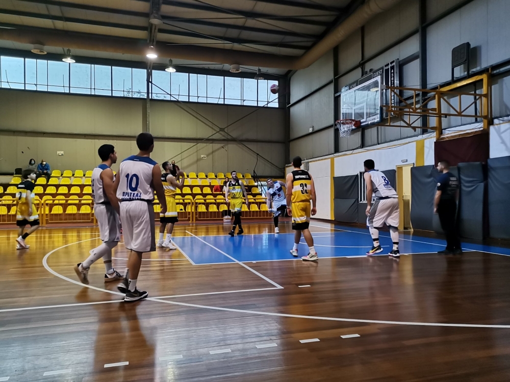 &Alpha;1΄ &Epsilon;&Kappa;&Alpha;&Sigma;&Kappa;&Epsilon;&Nu;&Omicron;&Pi;: &Theta;&rho;ί&alpha;&mu;&beta;&omicron;&sigmaf; &gamma;&iota;&alpha; &Sigma;&pi;&alpha;&rho;&tau;&iota;&alpha;&tau;&iota;&kappa;ό, ή&tau;&tau;&alpha; &gamma;&iota;&alpha; &Sigma;&pi;ά&rho;&tau;&eta;