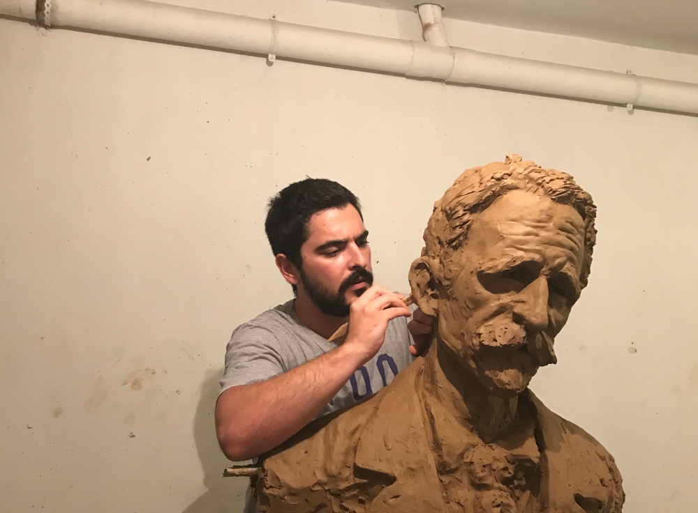 &Eta; &pi;&rho;ό&sigma;&mu;&iota;&xi;&eta; &tau;&omicron;&upsilon; &rho;&omicron;&mu;&alpha;&nu;&tau;&iota;&kappa;&omicron;ύ &mu;&epsilon; &tau;&omicron; &kappa;&lambda;&alpha;&sigma;&iota;&kappa;ό