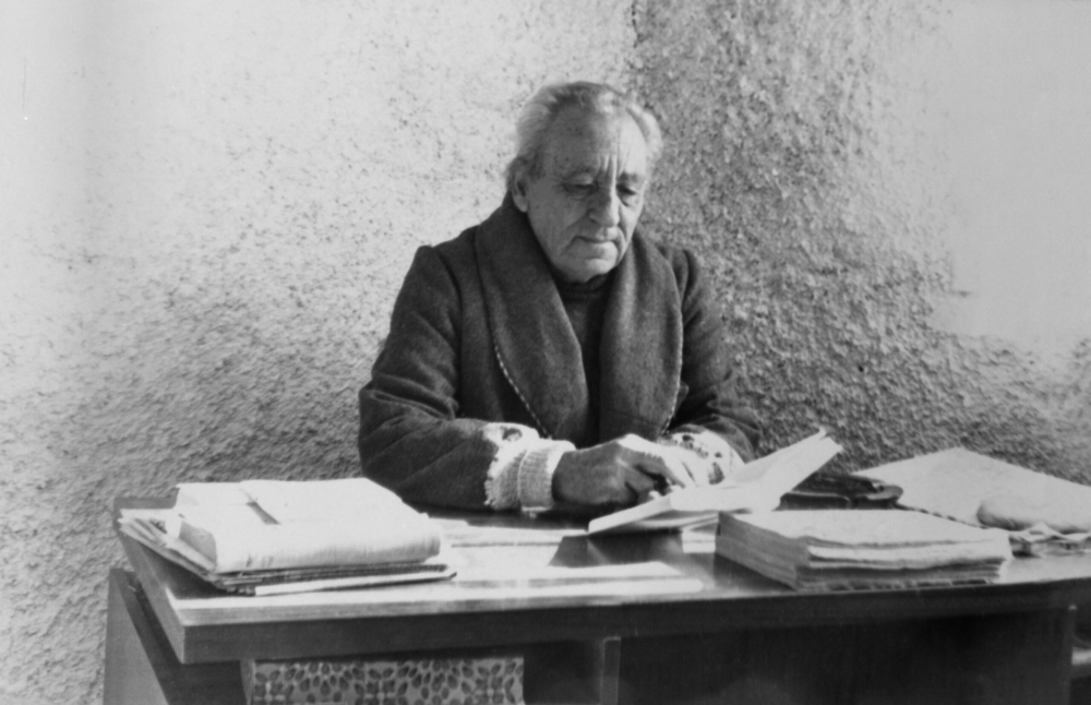 &Omicron; &Nu;&iota;&kappa;&eta;&phi;ό&rho;&omicron;&sigmaf; &pi;ί&sigma;&omega; &alpha;&pi;ό &tau;&omicron;&nu; &Beta;&rho;&epsilon;&tau;&tau;ά&kappa;&omicron;: &Eta; &alpha;&nu;&theta;&rho;ώ&pi;&iota;&nu;&eta; &pi;&lambda;&epsilon;&upsilon;&rho;ά &tau;&omicron;&upsilon; &pi;&omicron;&iota;&eta;&tau;ή &mu;έ&sigma;&alpha; &alpha;&pi;ό έ&nu;&alpha;... &pi;&alpha;&kappa;έ&tau;&omicron; &tau;&sigma;&iota;&gamma;ά&rho;&alpha;