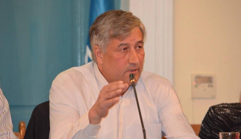 Β. Βαλιώτης: «Παραμερίστε τις φωτογραφίσεις και εστιάστε στην καθημερινότητα των δημοτών»