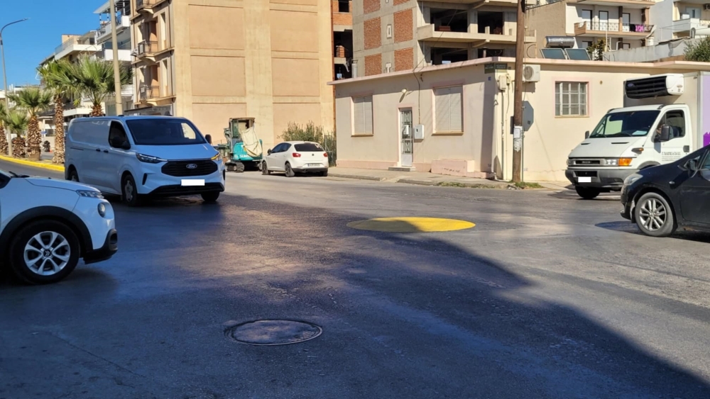 &Sigma;&tau;&omicron; έ&lambda;&epsilon;&omicron;&sigmaf; &tau;&omicron;&upsilon; &laquo;&kappa;ό&mu;&beta;&omicron;&upsilon;&raquo; &Kappa;&Tau;&Epsilon;&Lambda;: &Omicron;&hellip; &sigma;ώ&zeta;&omega;&nu; &epsilon;&alpha;&upsilon;&tau;ό&nu; &sigma;&tau;&eta;&nu; &kappa;&alpha;&rho;&mu;&alpha;&nu;&iota;ό&lambda;&alpha;